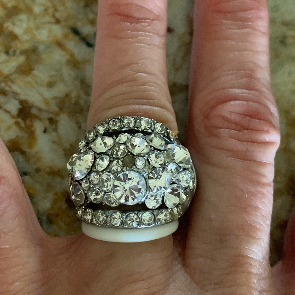 Big Rhinestone Ring Wedding Cocktail Expanday - Picture 4 of 16